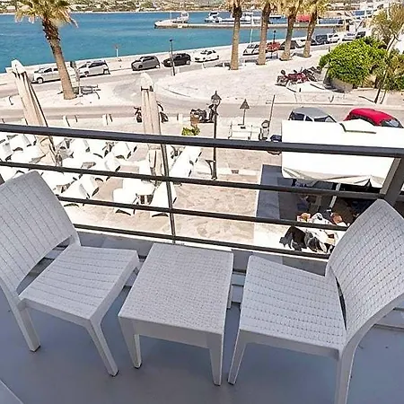 Oasis Parikia (Paros)